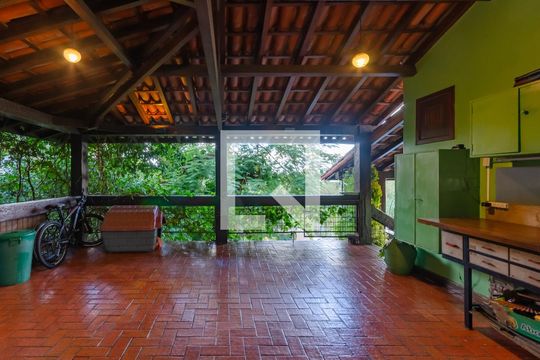 Garagem de casa à venda com 5 quartos, 433m² em Jardim Atlântico, Belo Horizonte