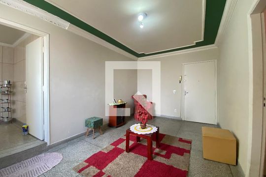 Sala de apartamento para alugar com 2 quartos, 130m² em Viaru, Sorocaba