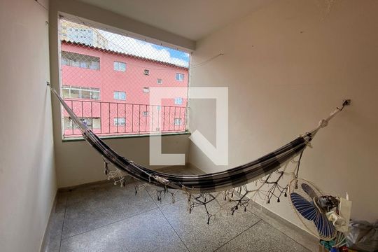Varanda de apartamento para alugar com 2 quartos, 130m² em Viaru, Sorocaba