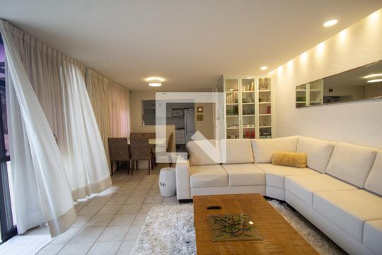 Sala de apartamento para alugar com 3 quartos, 180m² em Recreio dos Bandeirantes, Rio de Janeiro
