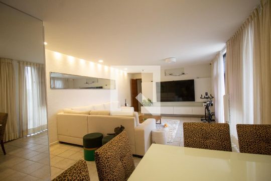 Sala de apartamento para alugar com 3 quartos, 180m² em Recreio dos Bandeirantes, Rio de Janeiro