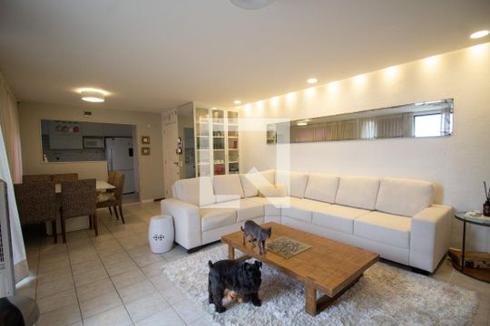 Sala de apartamento para alugar com 3 quartos, 180m² em Recreio dos Bandeirantes, Rio de Janeiro
