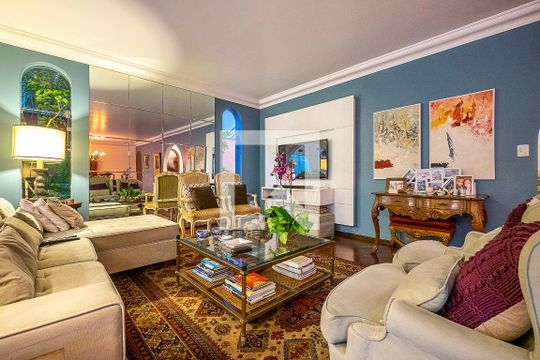 Casa para alugar com 4 quartos, 420m² em Alto de Pinheiros, São Paulo