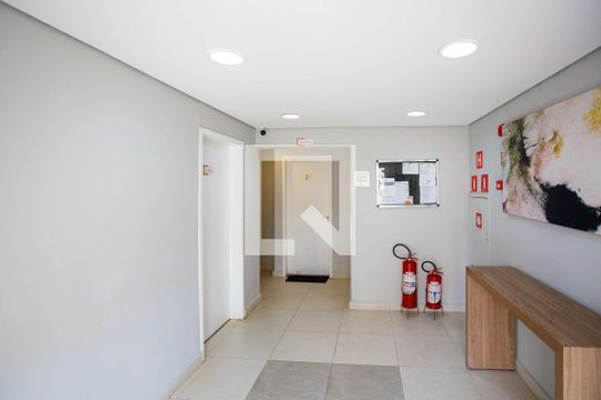 Hall social de apartamento à venda com 2 quartos, 50m² em Centro, Diadema