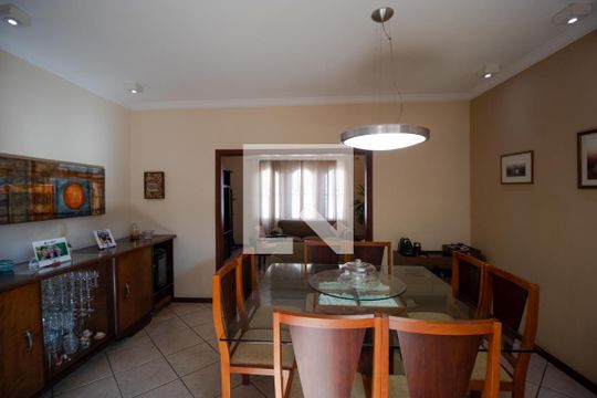 Sala de Jantar de casa à venda com 4 quartos, 258m² em Jardim Boa Esperança, Campinas