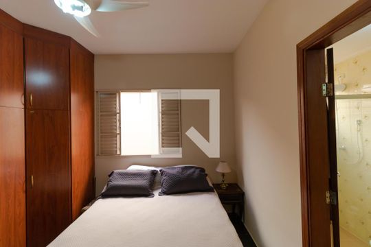 Casa à venda com 4 quartos, 258m² em Jardim Boa Esperança, Campinas