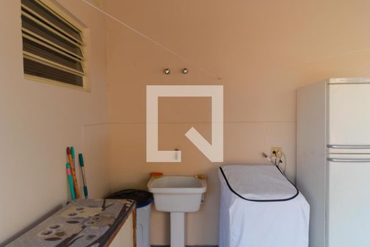 Área de Serviço de casa à venda com 4 quartos, 258m² em Jardim Boa Esperança, Campinas