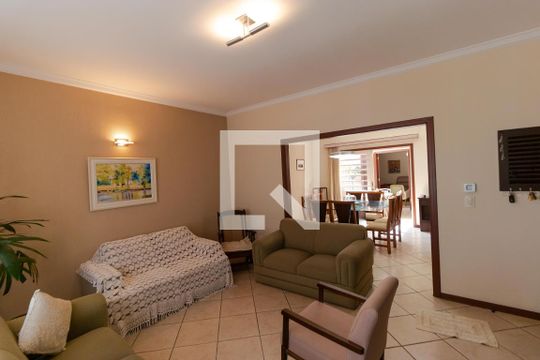 Sala de Estar de casa à venda com 4 quartos, 258m² em Jardim Boa Esperança, Campinas