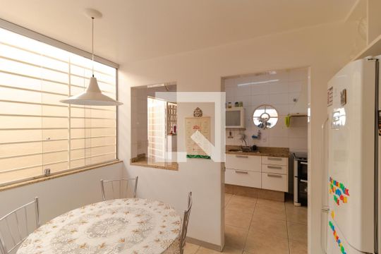 Cozinha de casa à venda com 4 quartos, 258m² em Jardim Boa Esperança, Campinas