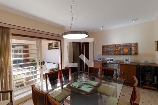 Sala de Jantar de casa à venda com 4 quartos, 258m² em Jardim Boa Esperança, Campinas