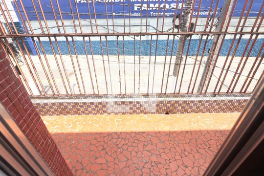 Varanda de casa à venda com 3 quartos, 472m² em Chora Menino, São Paulo