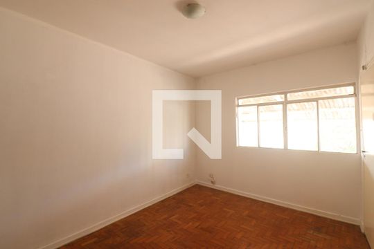 Sala de casa à venda com 3 quartos, 472m² em Chora Menino, São Paulo