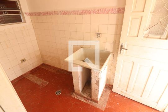 Área de Serviço de casa à venda com 3 quartos, 472m² em Chora Menino, São Paulo