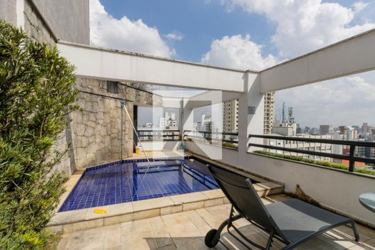 Piscina de apartamento à venda com 1 quarto, 44m² em Jardim Paulista, São Paulo
