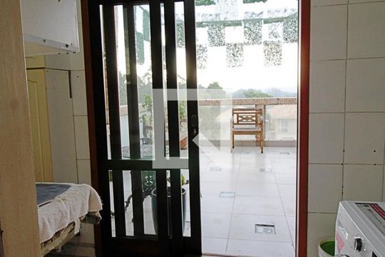 Área de Serviço de casa de condomínio à venda com 3 quartos, 140m² em Parque Monte Alegre, Taboão da Serra