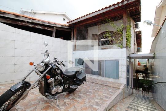 Garagem de casa de condomínio à venda com 3 quartos, 140m² em Parque Monte Alegre, Taboão da Serra