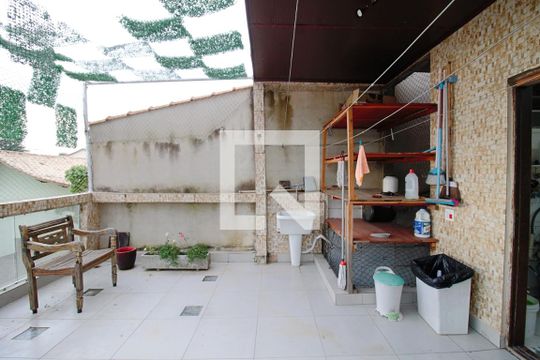 Quintal de casa de condomínio à venda com 3 quartos, 140m² em Parque Monte Alegre, Taboão da Serra