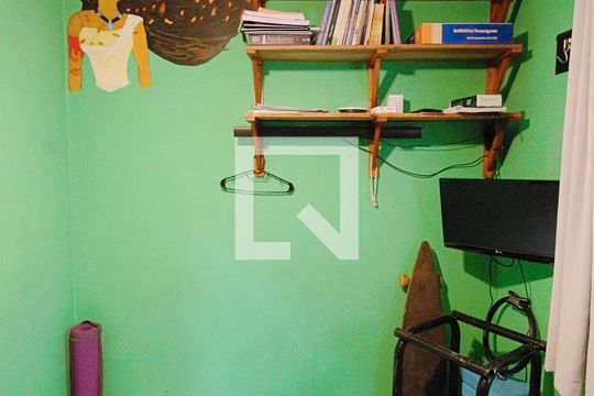 Quarto 1  de casa de condomínio à venda com 3 quartos, 140m² em Parque Monte Alegre, Taboão da Serra