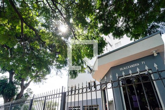 Fachada de apartamento à venda com 3 quartos, 65m² em Jardim Brasil (zona Sul), São Paulo