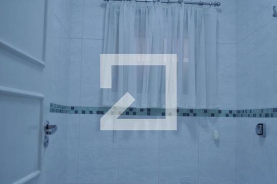Lavabo de casa à venda com 3 quartos, 200m² em Vila Mazzei, São Paulo