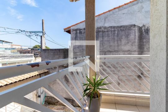 Varanda do Quarto 1 de casa para alugar com 6 quartos, 670m² em Jardim das Camélias, São Paulo