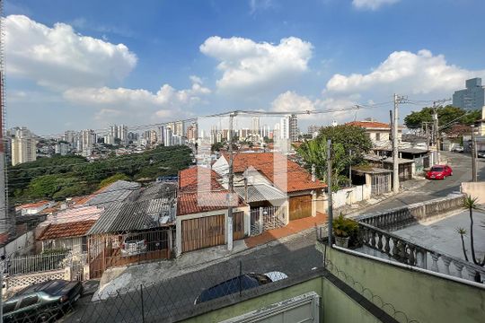 Vista de casa à venda com 4 quartos, 240m² em Vila Anglo Brasileira, São Paulo