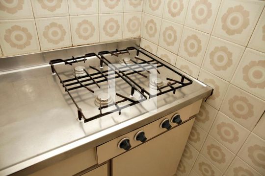 Cozinha de apartamento para alugar com 1 quarto, 34m² em Centro Histórico, Porto Alegre