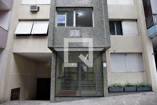 Fachada de apartamento para alugar com 1 quarto, 34m² em Centro Histórico, Porto Alegre