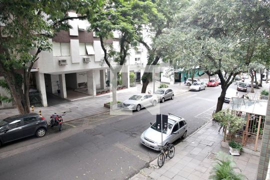Sala + Quarto Vista de apartamento para alugar com 1 quarto, 34m² em Centro Histórico, Porto Alegre
