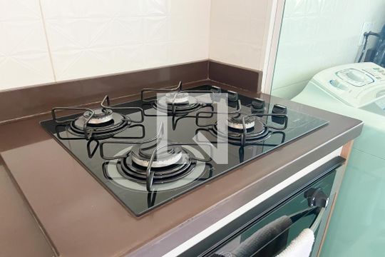 Cozinha e Área de Serviço de apartamento à venda com 3 quartos, 68m² em Santo Antônio, Osasco