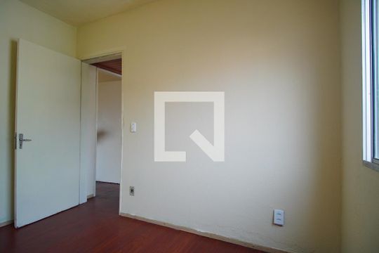 Quarto 1 de apartamento para alugar com 2 quartos, 60m² em Protásio Alves, Porto Alegre