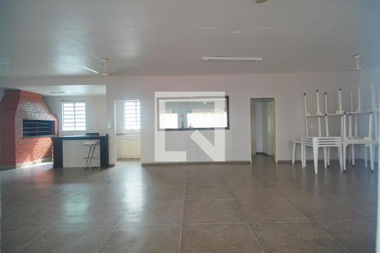 Área comum - Salão de festas de apartamento para alugar com 2 quartos, 60m² em Protásio Alves, Porto Alegre