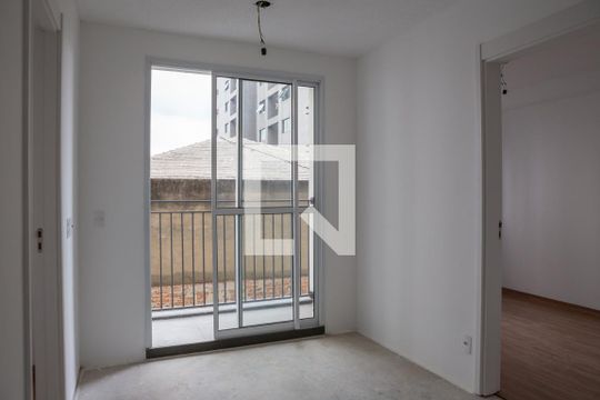 Apartamento para alugar com 2 quartos, 36m² em Orr, São Paulo