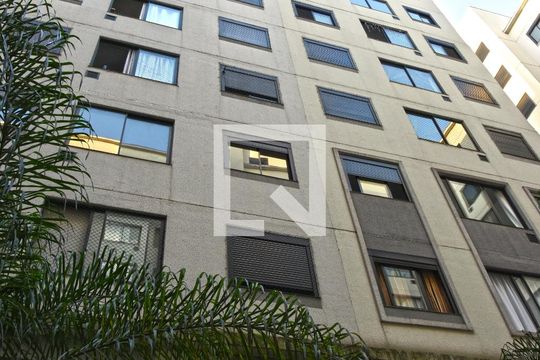 Fachada do bloco de apartamento à venda com 2 quartos, 36m² em Jurubatuba, São Paulo
