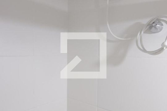 Banheiro de apartamento à venda com 1 quarto, 29m² em Vila Ré, São Paulo