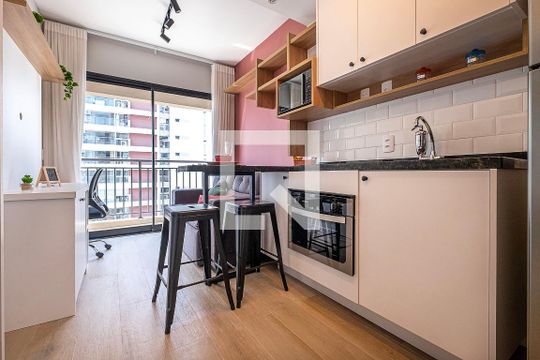 Apartamento à venda com 1 quarto, 30m² em Sumaré, São Paulo
