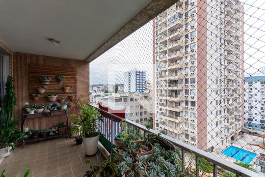 Varanda da Sala de apartamento à venda com 4 quartos, 240m² em Tijuca, Rio de Janeiro
