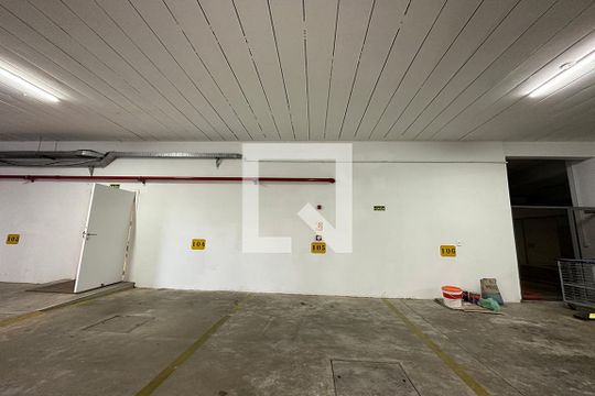 Garagem de apartamento à venda com 3 quartos, 105m² em Centro, São Leopoldo