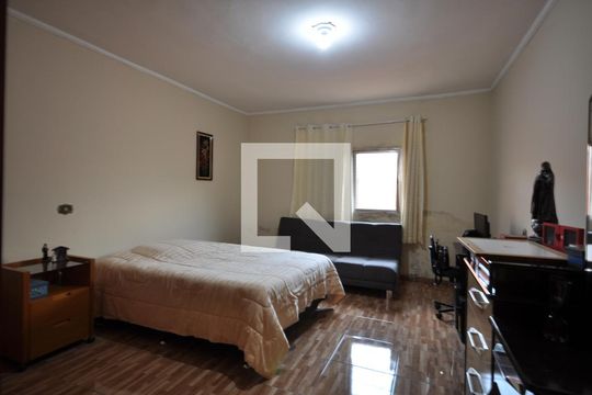 Quarto 1 de casa à venda com 3 quartos, 223m² em Vila Paiva, São Paulo