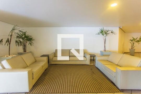 Hall de Entrada de apartamento para alugar com 2 quartos, 61m² em Saúde, São Paulo