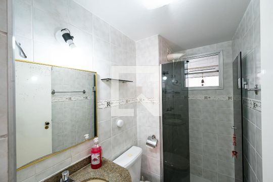 Banheiro da Suíte de apartamento para alugar com 2 quartos, 61m² em Saúde, São Paulo