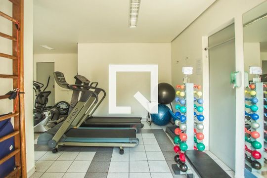 Academia de apartamento para alugar com 2 quartos, 61m² em Saúde, São Paulo