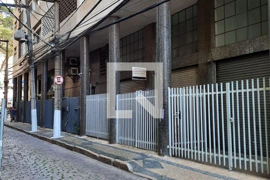 Fachada do Prédio de apartamento à venda com 2 quartos, 80m² em Centro, Campinas