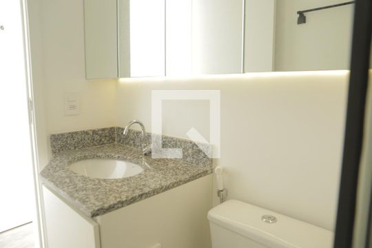 Banheiro do Studio de kitnet/studio para alugar com 1 quarto, 24m² em Vila Mariana, São Paulo