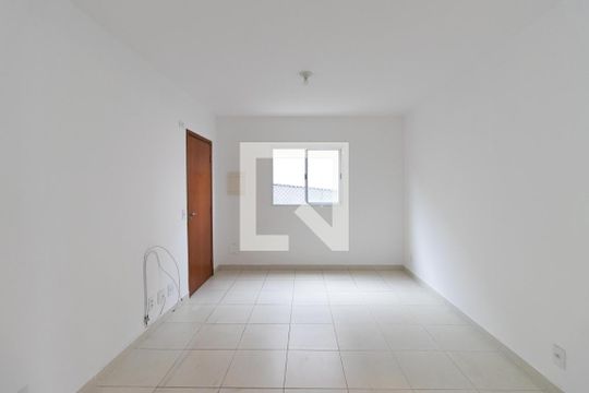 Sala de apartamento à venda com 2 quartos, 55m² em Vila Nivi, São Paulo