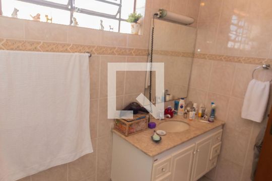 Suite 1 de casa à venda com 3 quartos, 189m² em Jardim Ivana, São Paulo