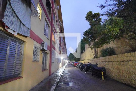 Fachada do Prédio de apartamento à venda com 3 quartos, 90m² em Partenon, Porto Alegre