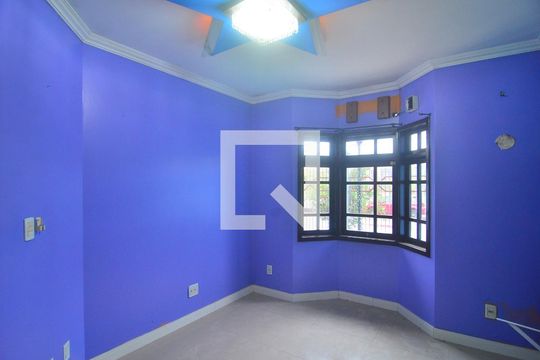 Quarto 1 de casa à venda com 4 quartos, 110m² em Centro, Canoas