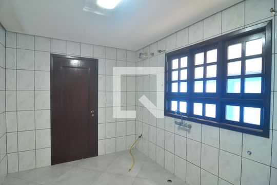 Cozinha de casa à venda com 4 quartos, 110m² em Centro, Canoas