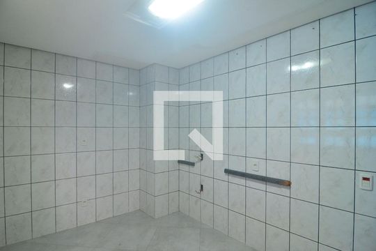 Cozinha de casa à venda com 4 quartos, 110m² em Centro, Canoas